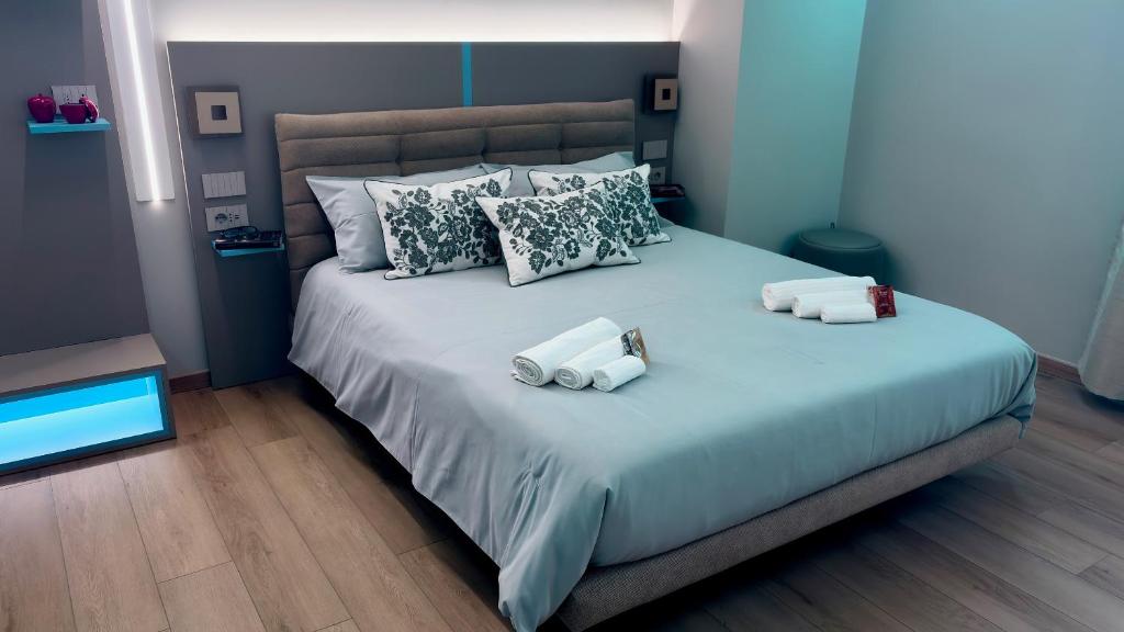 Urban Mini Suite - 2