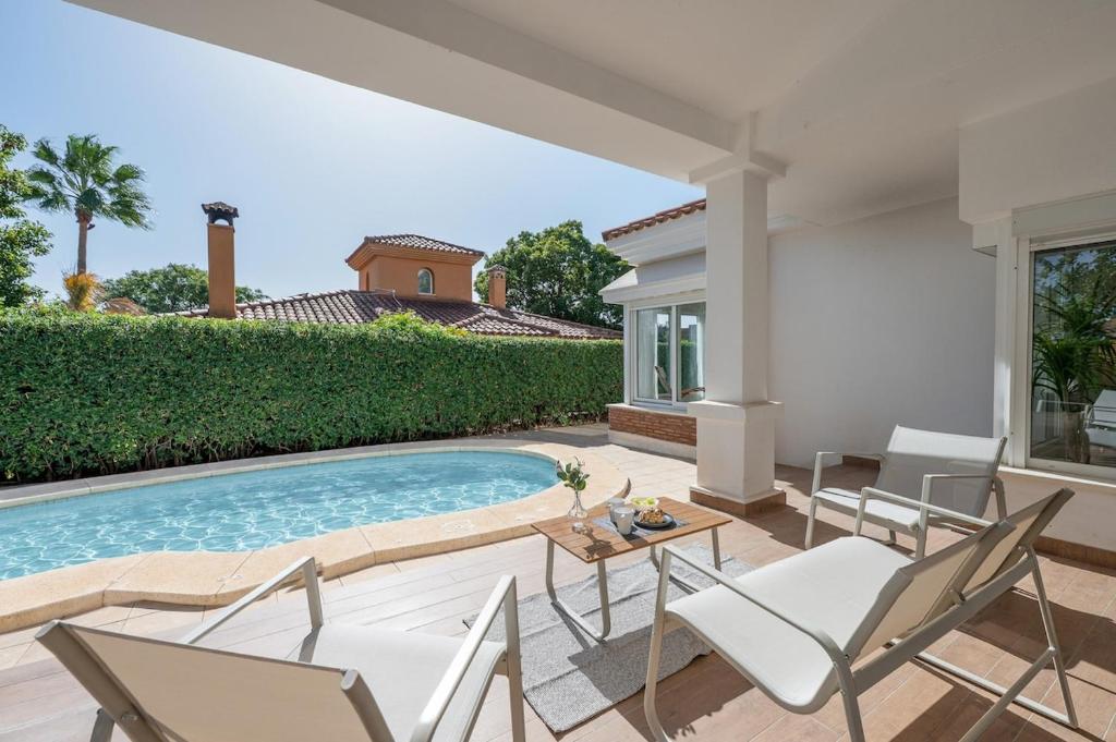 LXR Villa Serena Higuerón 3BD - 5