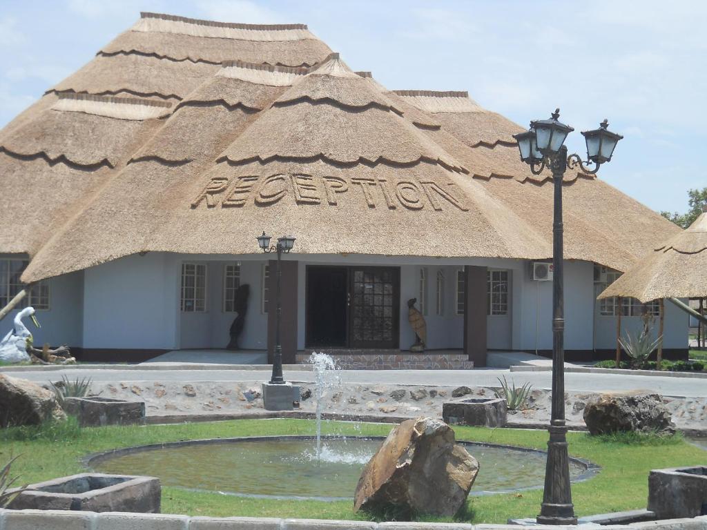 Lobby, Pelican Lodge & Camping in Nata