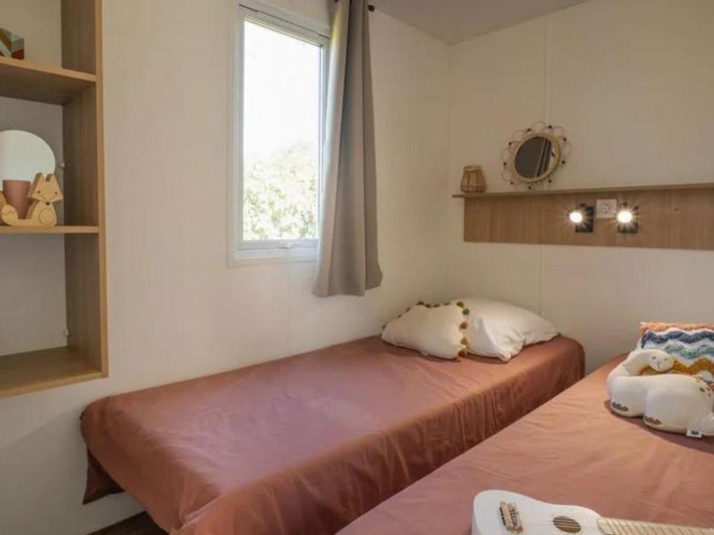 Mobil home accueillant, climatisé - 5 pers. - FR-1-929-13 - 5