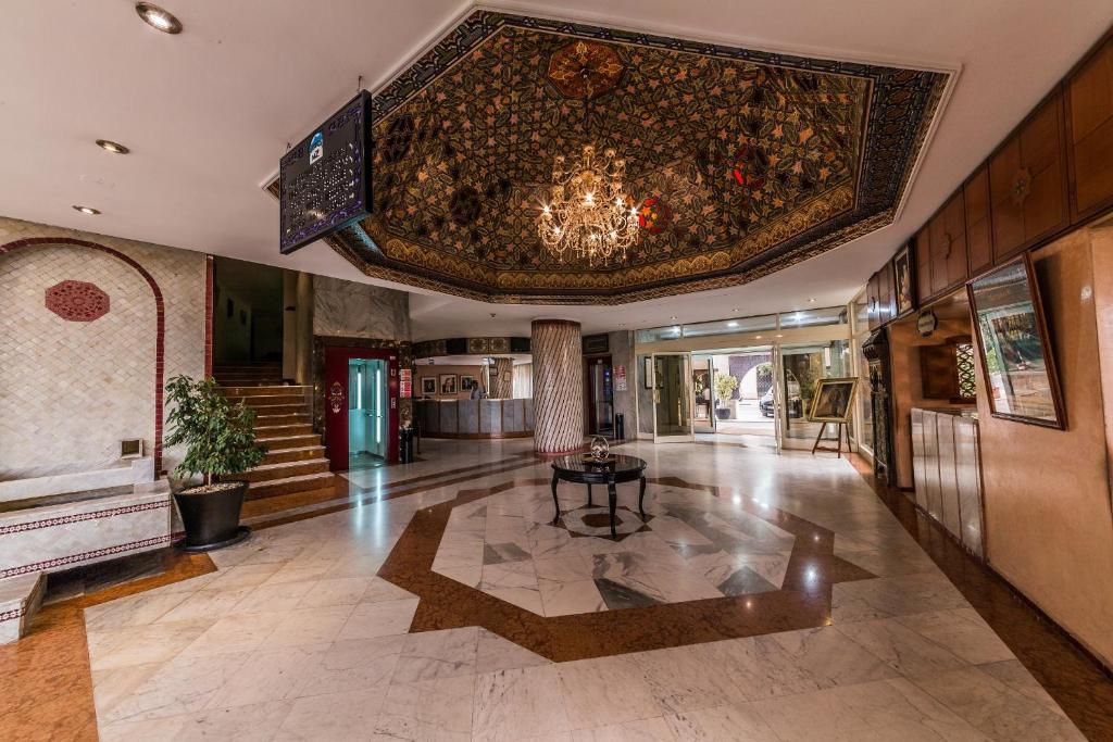 Menzeh Zalagh City Center photo