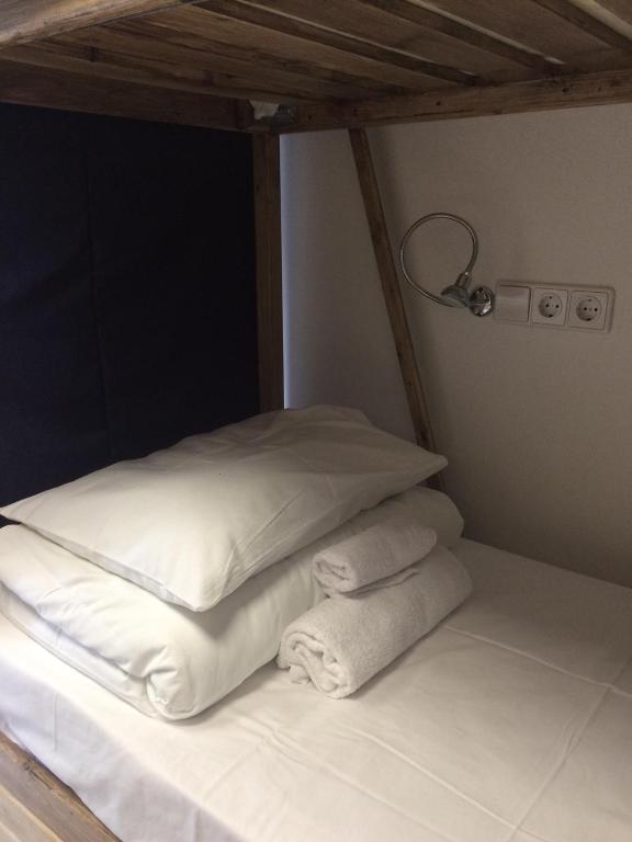 Hostel 65 photo
