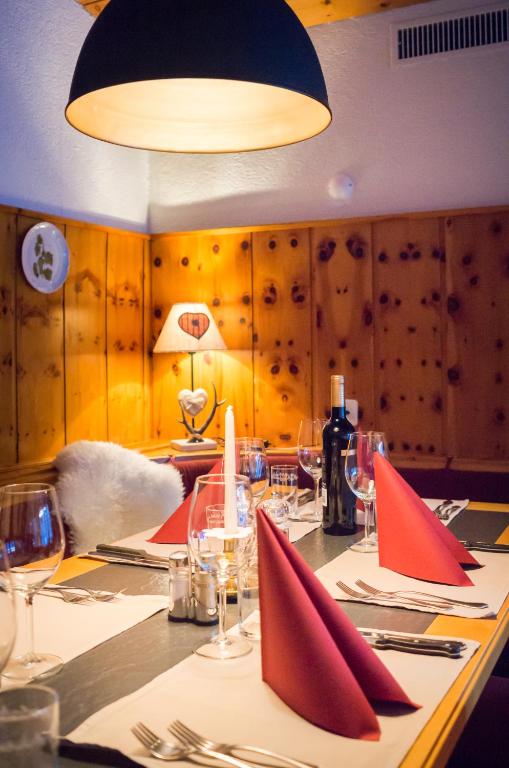 艾格旅館 (Eiger Guesthouse)