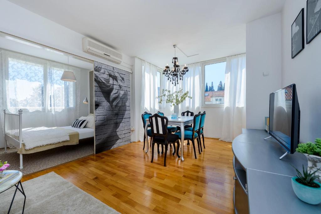 Apartment Glamour — Hotel in Dubrovnik