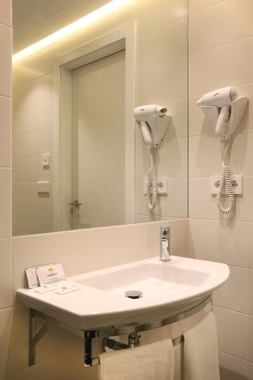 Hotel Carlos I — Hotel rooms in Benidorm, Valencian Community