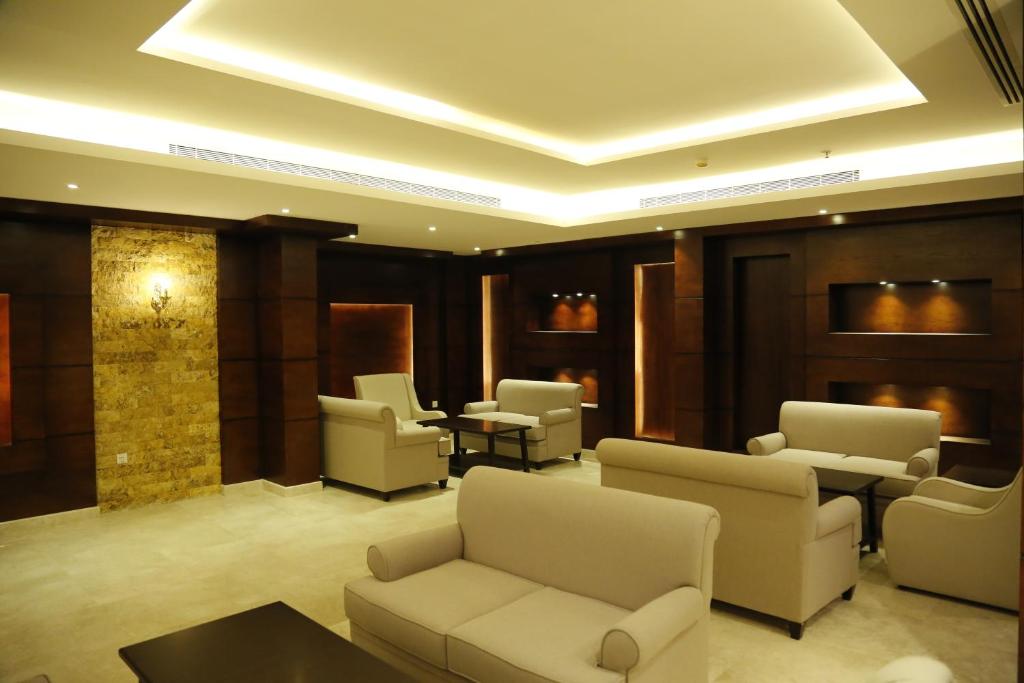 Flora Hotel Suite 2 فلورا للشقق المخدومة 2 photo