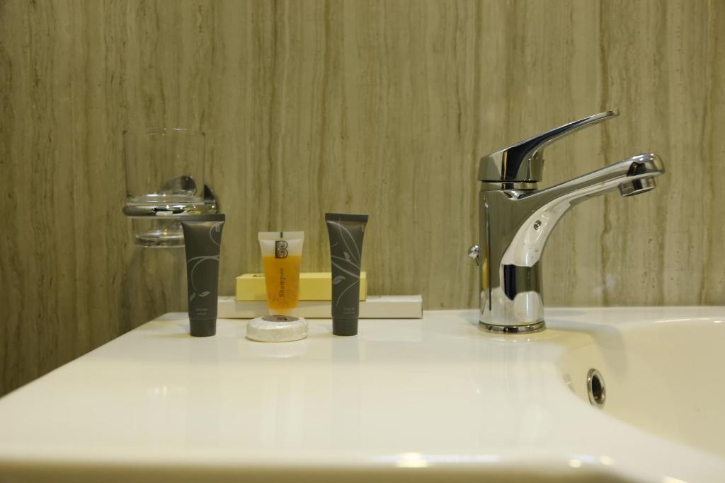 Flora Hotel Suite 2 فلورا للشقق المخدومة 2 photo