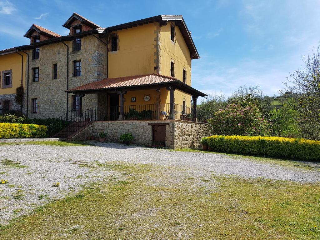 El Pedroso — Hotel in Santillana del Mar