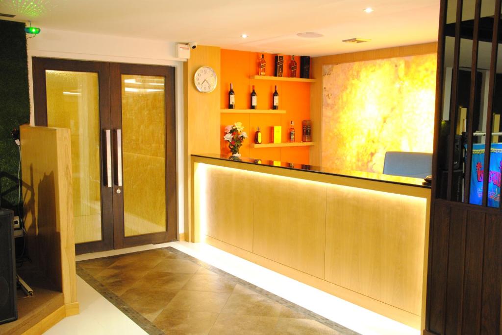 โรงแรมเลิศนิมิตร ชัยภูมิ (Lertnimitra Hotel)