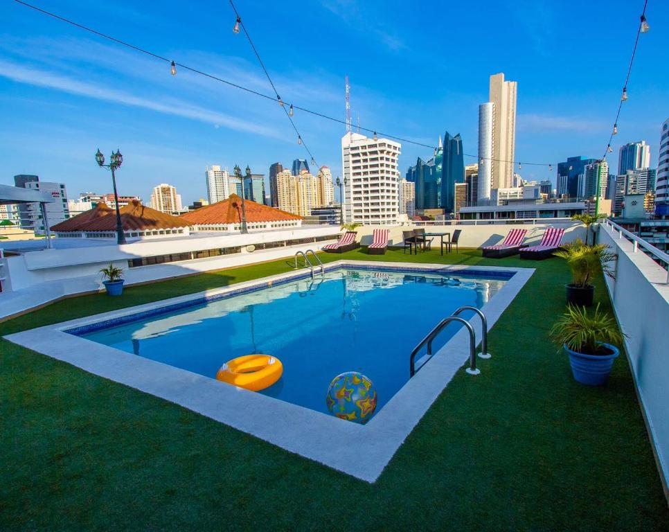 Aparthotel Sevilla Suites — Hotel in Panama City