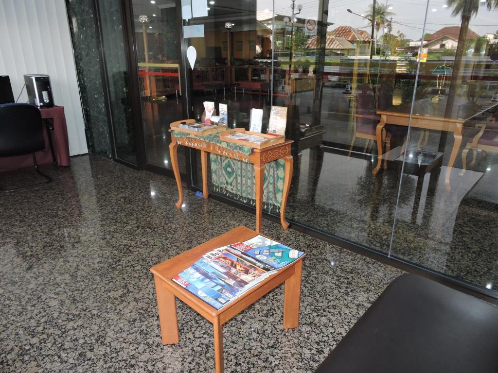 Business center