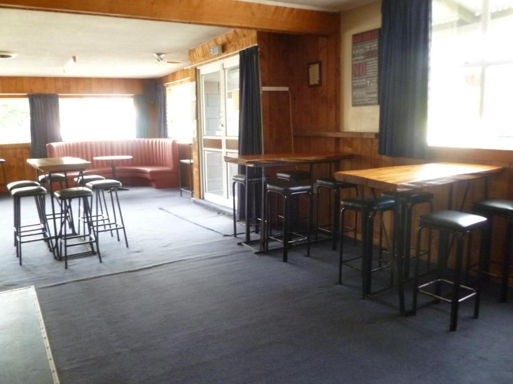 Kaniere Hotel photo