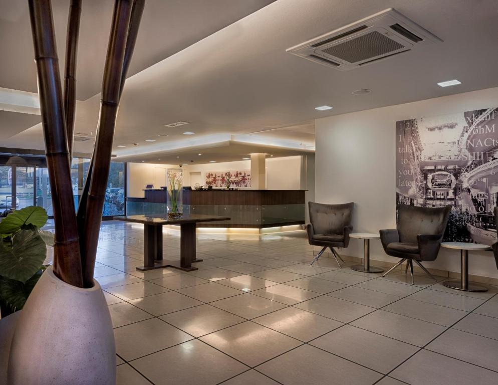 Mercure Hotel Duesseldorf Sued photo
