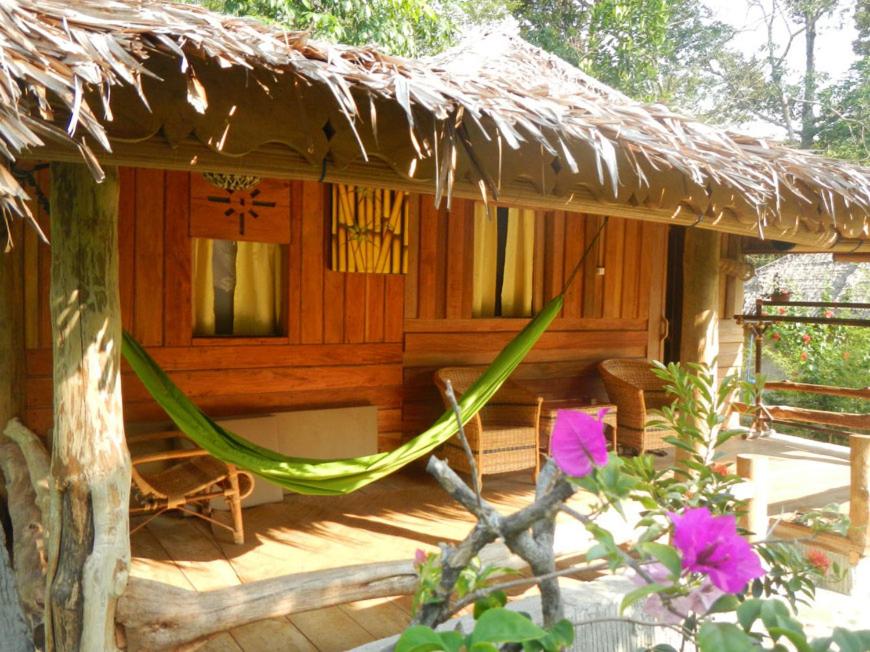 On The Rocks Bungalows, Restaurant and Jungle Trekking Tours - From May to September only stay here 