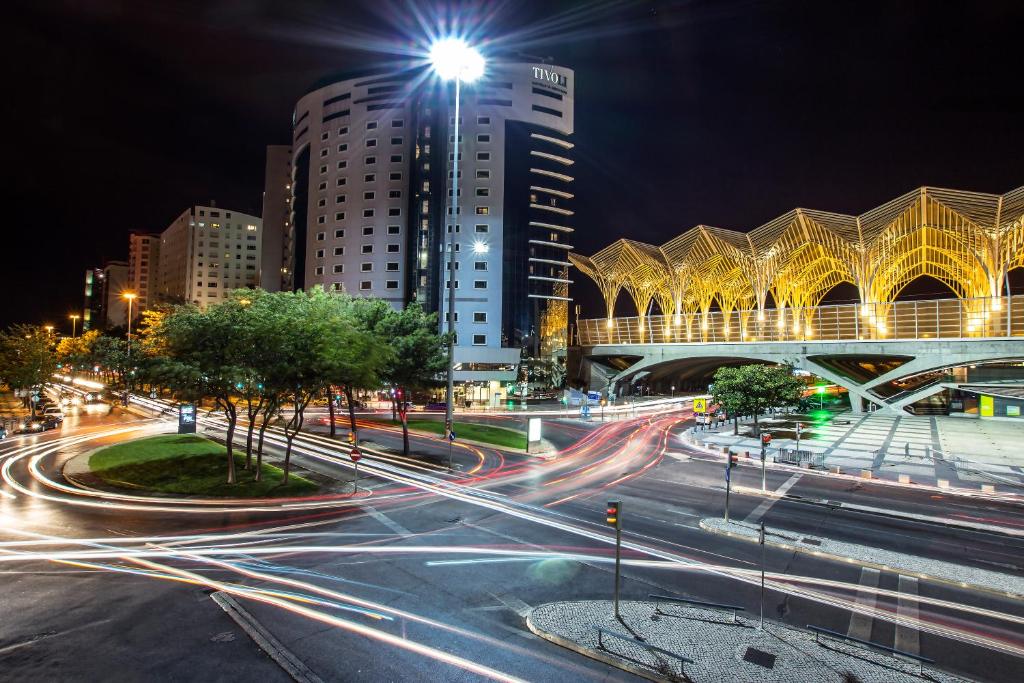 Apt in Lisbon Oriente 25 photo