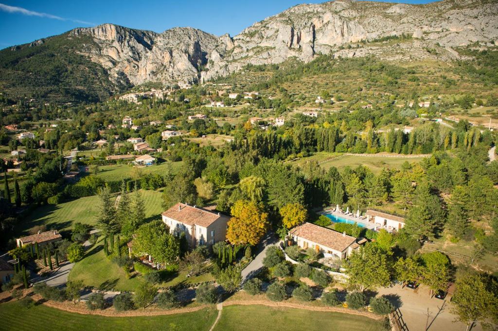 La Bastide De Moustiers - Les Collectionneurs photo