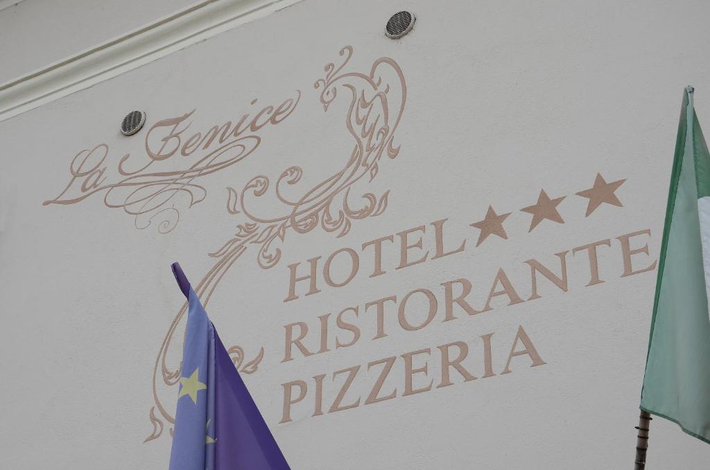 Hotel La Fenice photo