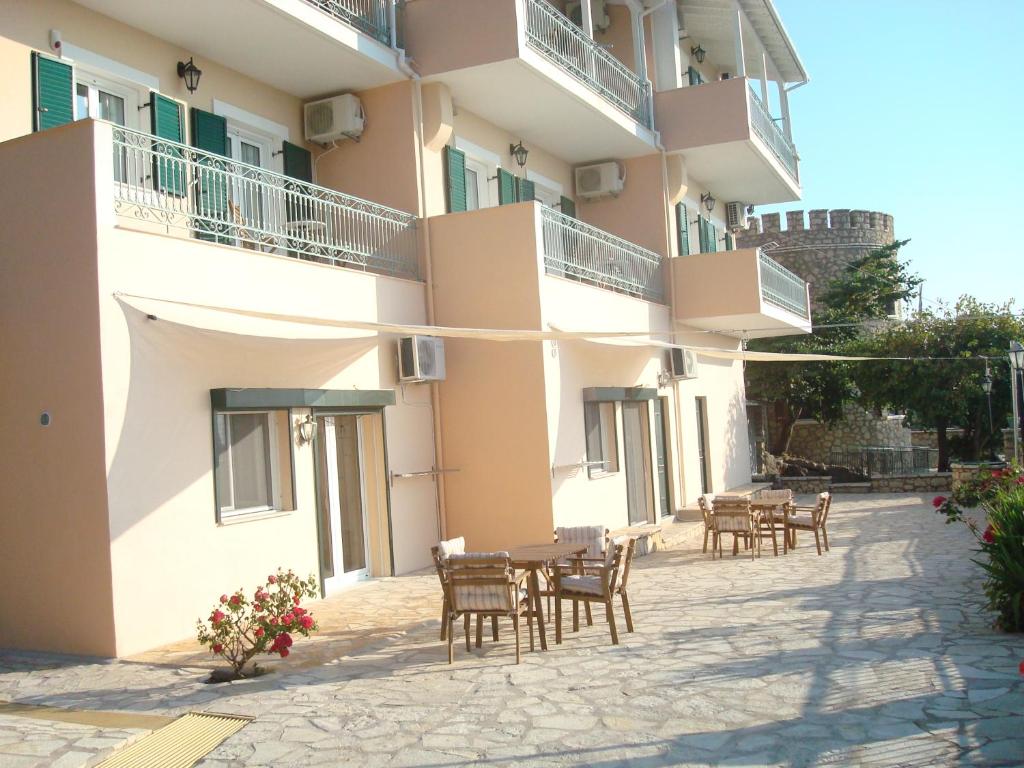 Merlot Village 1 photo