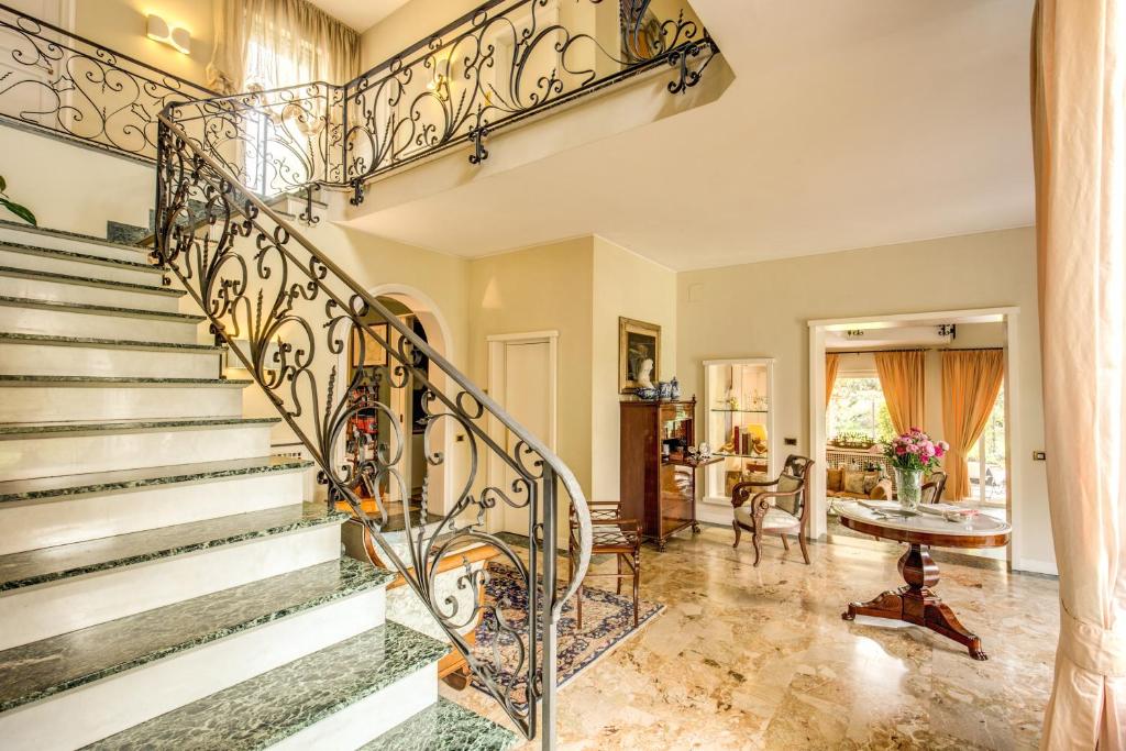 La Gaura Guest House — Hotel in Rome