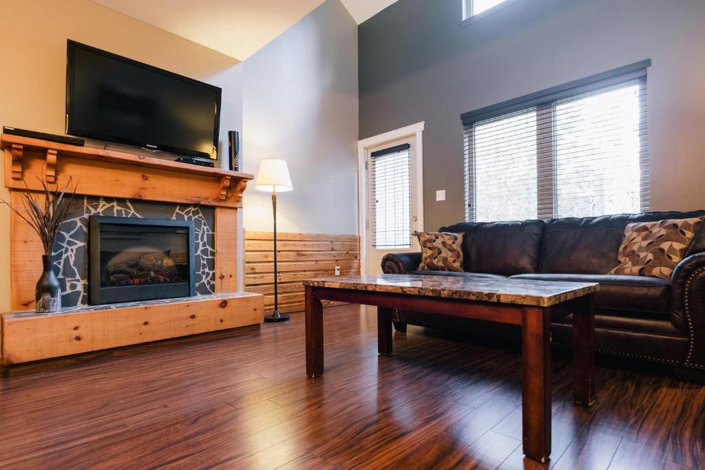 Marblewood Village Resort — Hotel in Corner Brook