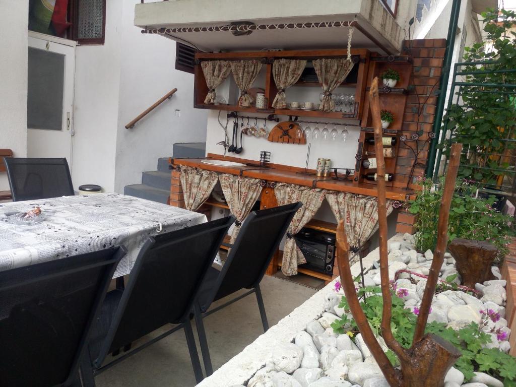 Balcony/terrace, Zemunella Guest House in Herceg Novi