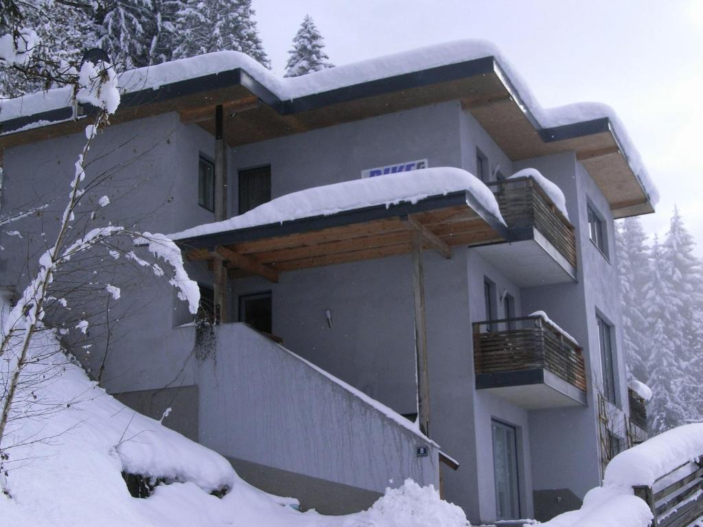 Apartment in Aschau near Ski Lift Kaltenbach, Aschau
