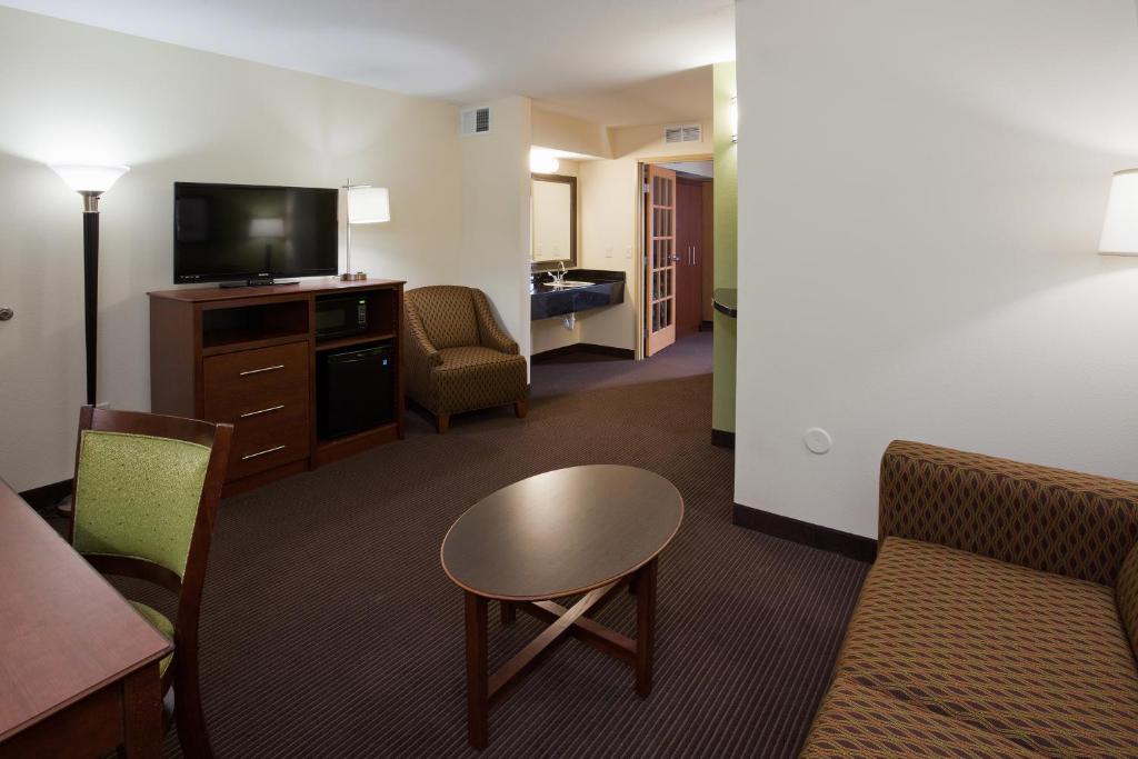AmericInn by Wyndham Hawley photo