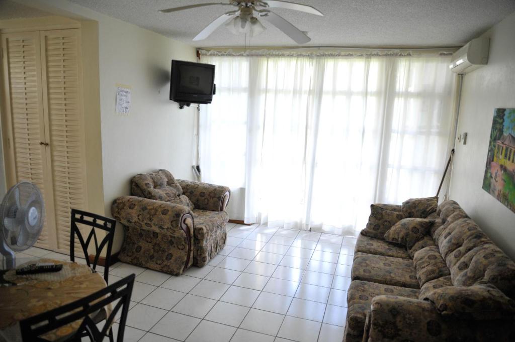 Sandcastles Beach Resort photo