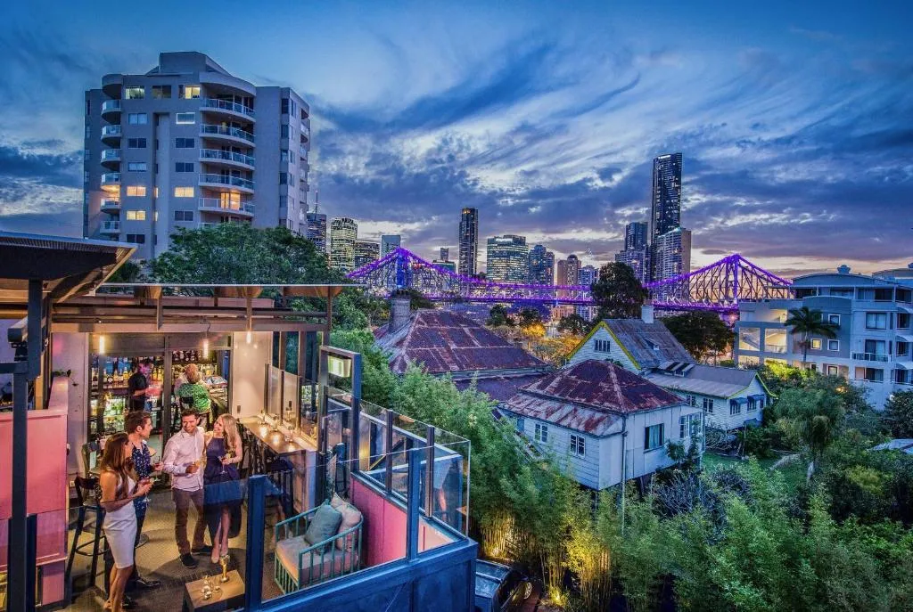 斯派瑟斯巴尔弗酒店，位于布里斯班的酒店