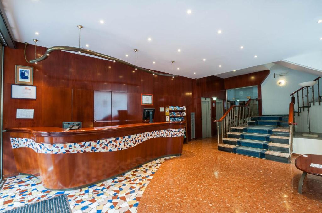 Hotel Gaudi photo