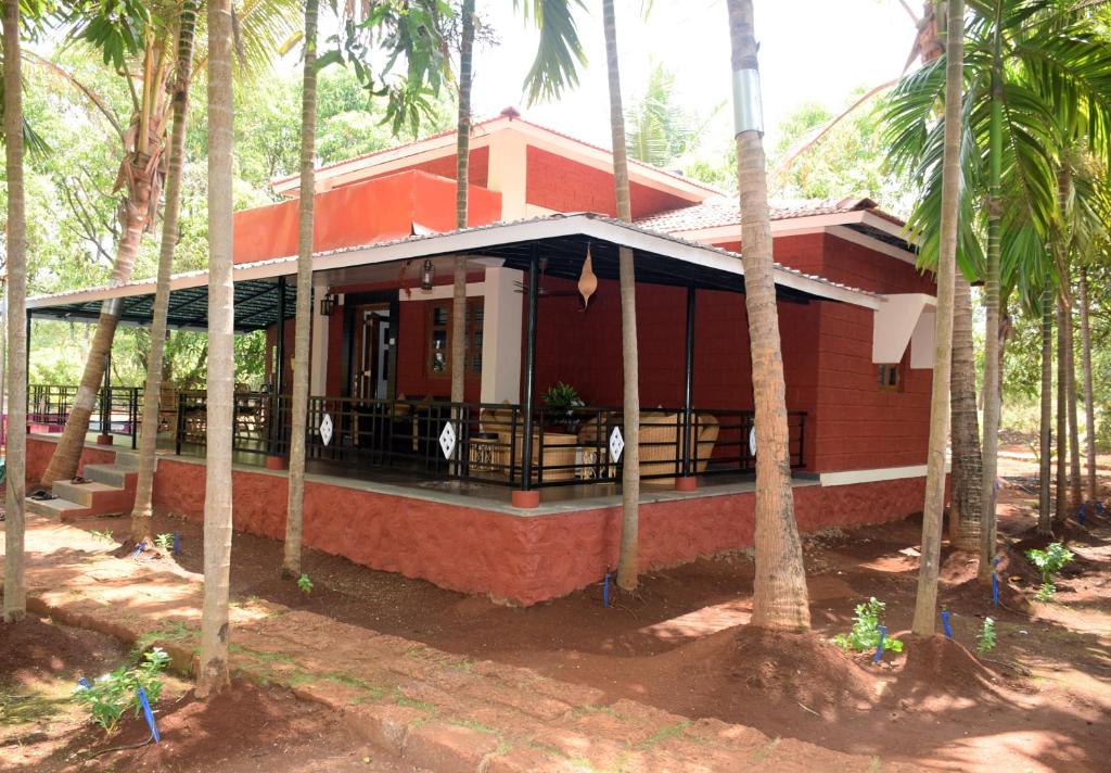 Red Roof Farmhouse photo