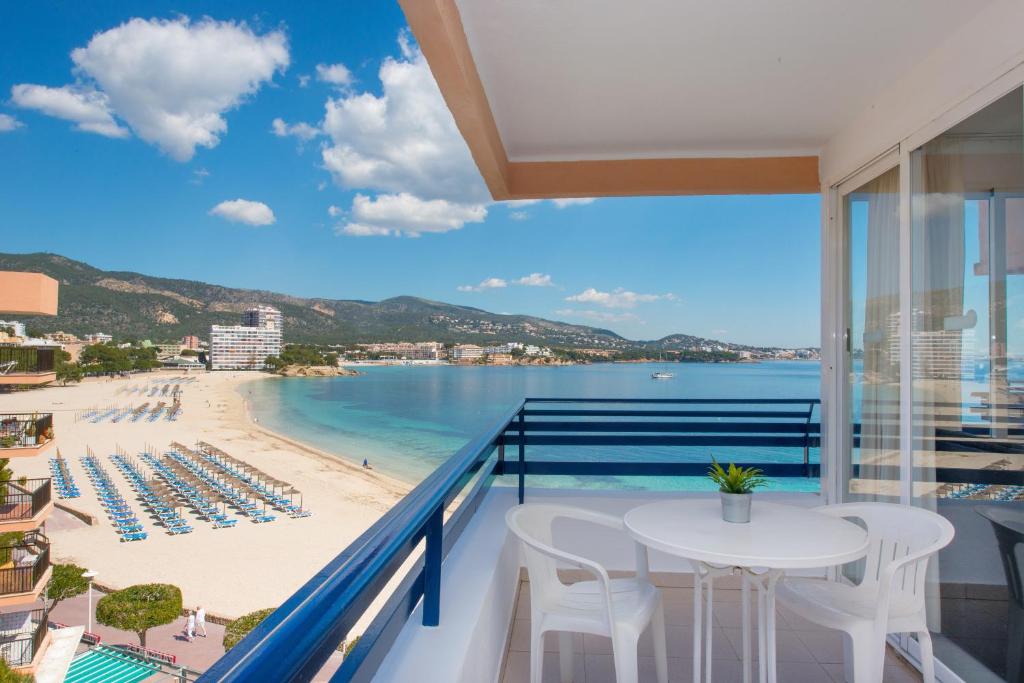 Apartamentos Calablanca photo