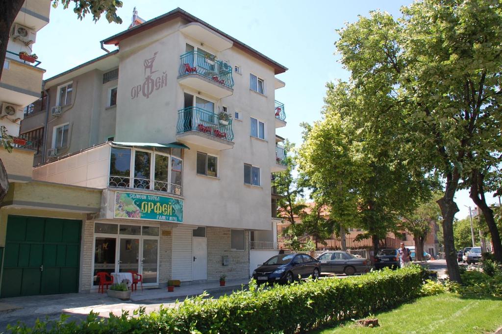 Family Hotel Orfei — Hotel in Nessebar