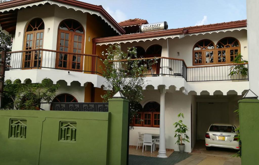 Lassana Villa photo