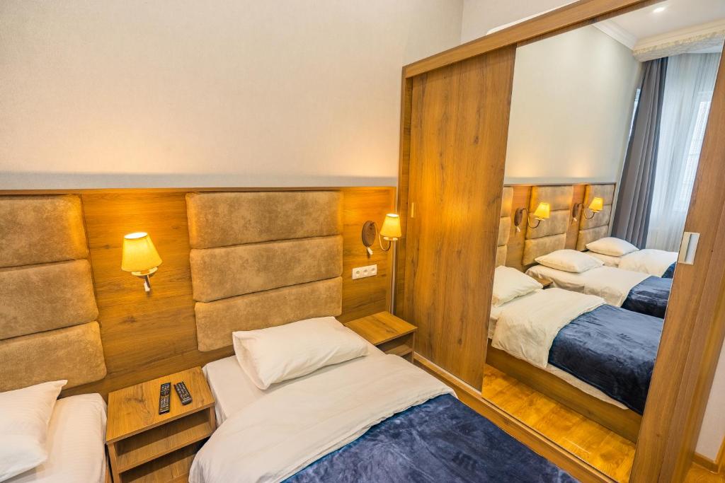 Apartment Sweet Home at Freedom Square 2 photo
