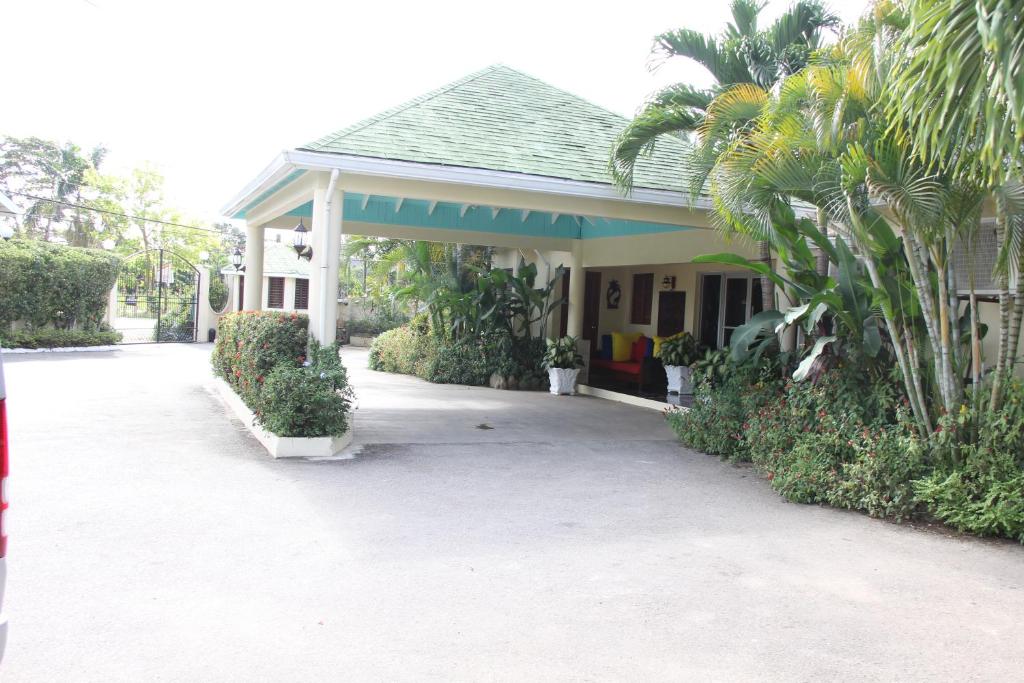 Negril Palms photo