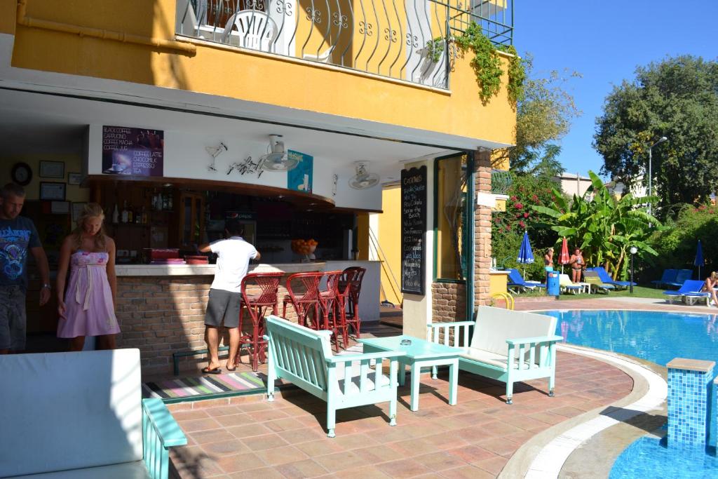 Begonville Apart Hotel — Restaurant & bars in Side