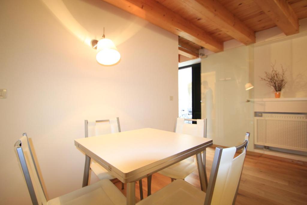 Cres Design Apartments — Hotel in Cres