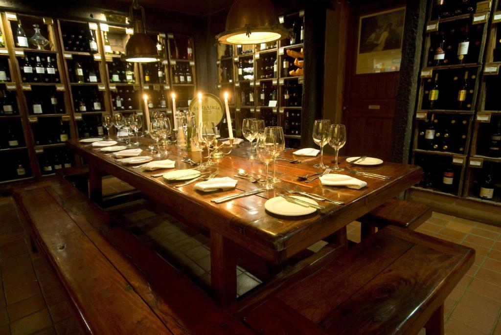 Restaurant, Granny Mouse Country House and Spa in Howick