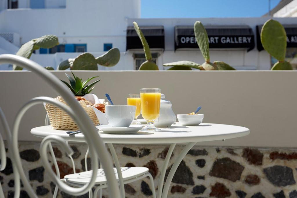 Fileria Suites — Restaurant & bars in Oia, South Aegean