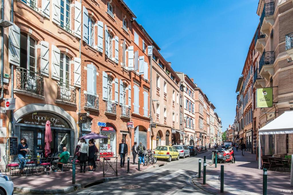 Les Tetes D Ail Toulouse A Michelin Guide Restaurant