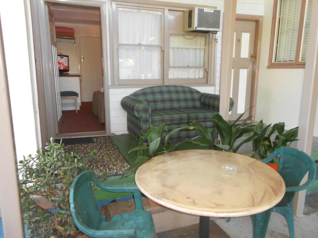 Mount View Motel photo