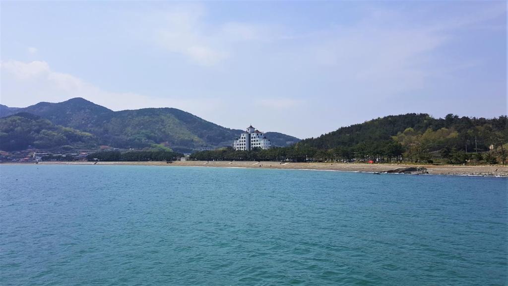 Namhae Beach Hotel photo