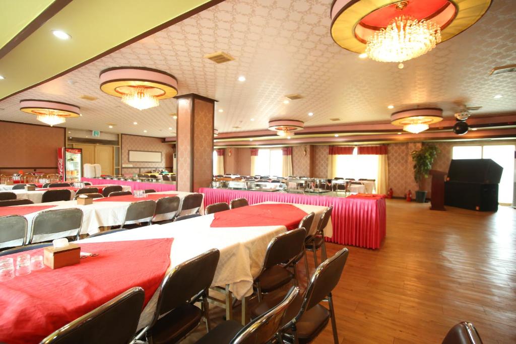 2. 남원호텔 (Na..