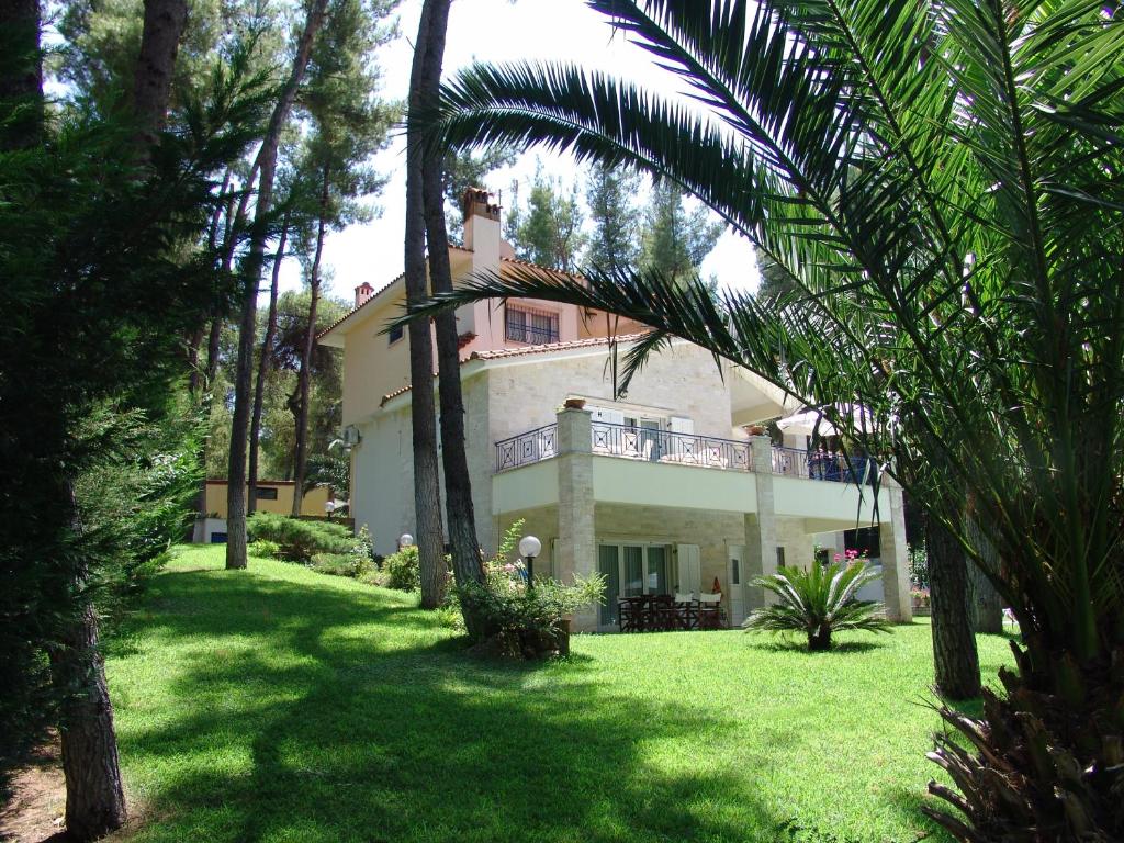 Mira Forest Residences photo