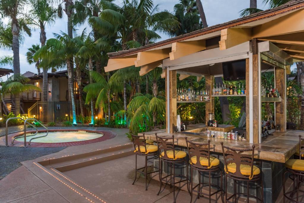 Bar/lounge