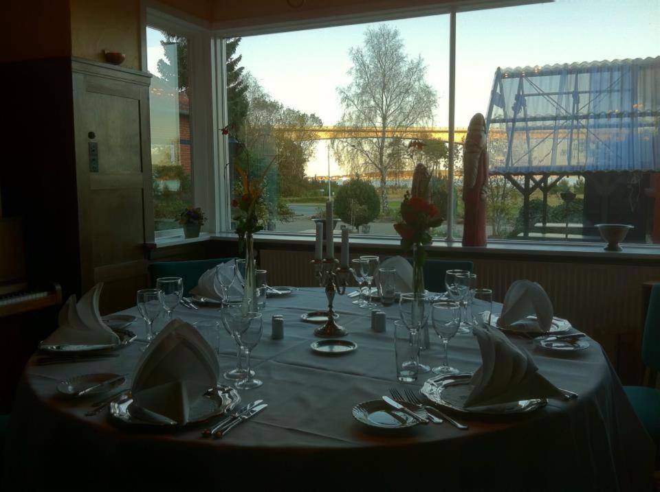 Restaurant, Sallingsund Færgekro in Nykobing Mors