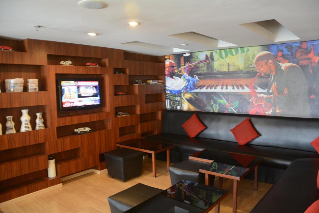 Pub/Lounge