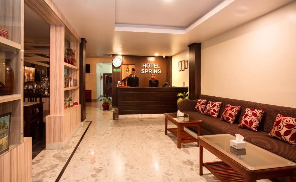 Hotel Spring photo