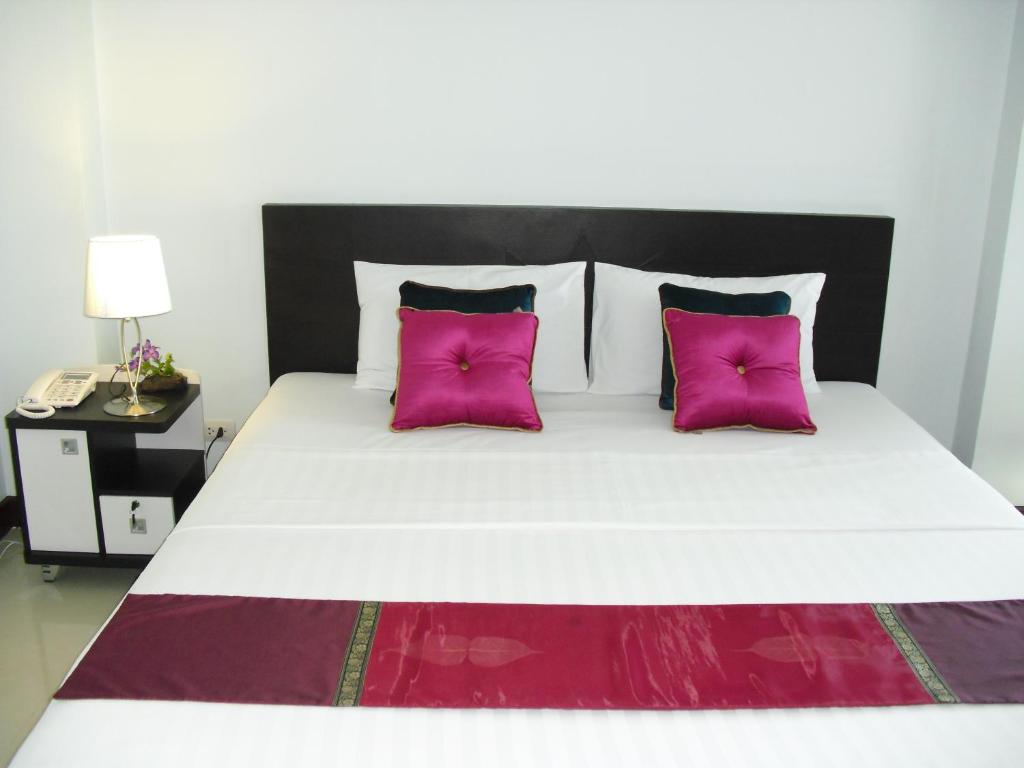 Raya Rawai Place photo